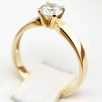Pierścionek zaręczynowy Kartezja z diamentem z żółtego złota