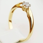 Pierścionek zaręczynowy Kartezja z diamentem z żółtego złota P0129ZB