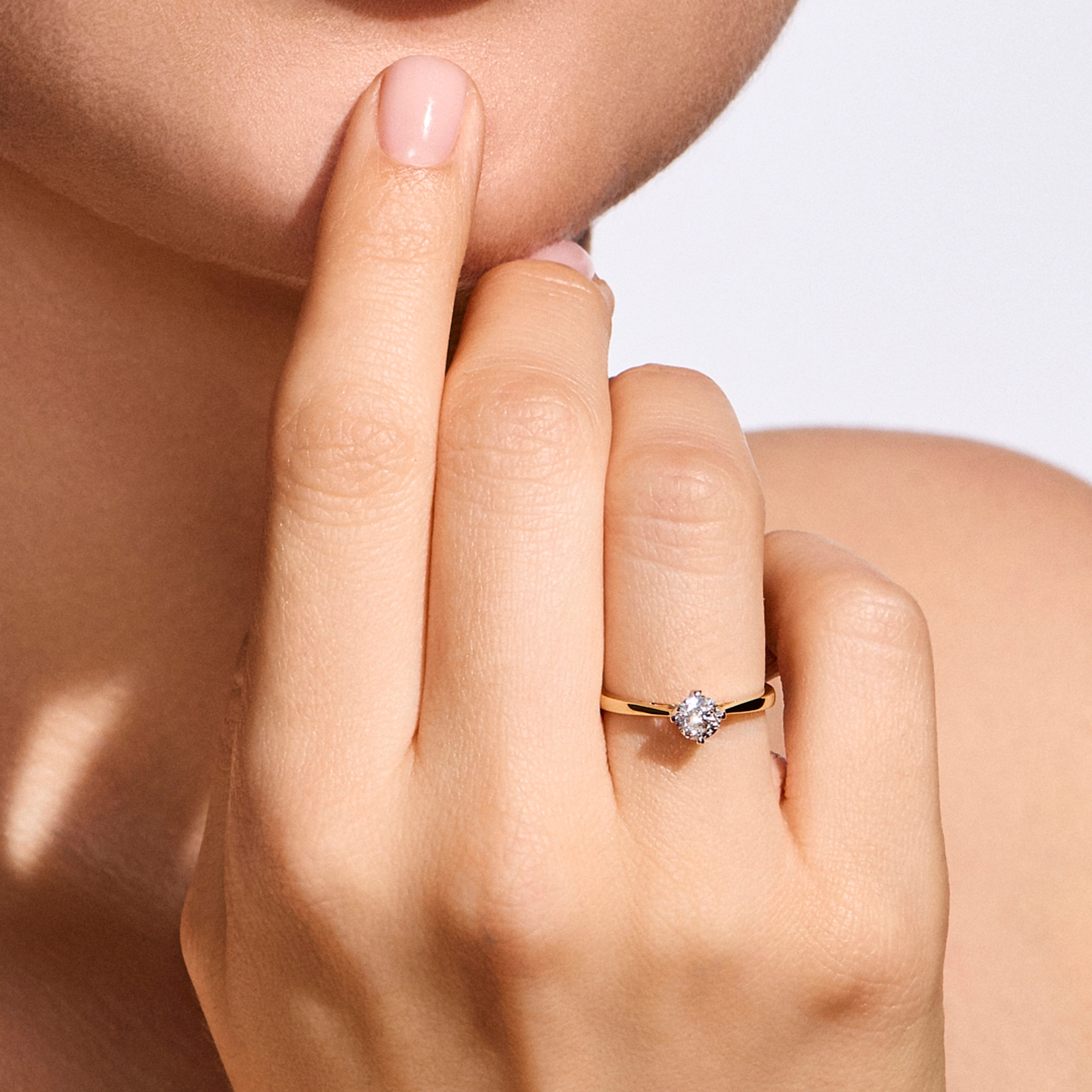 Pierścionek zaręczynowy z diamentem Kartezja z białego i żółtego złota 0,40ct