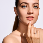 Pierścionek zaręczynowy z brylantem Kartezja z białego i żółtego złota