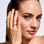 Pierścionek zaręczynowy z brylantem Kartezja z białego i żółtego złota